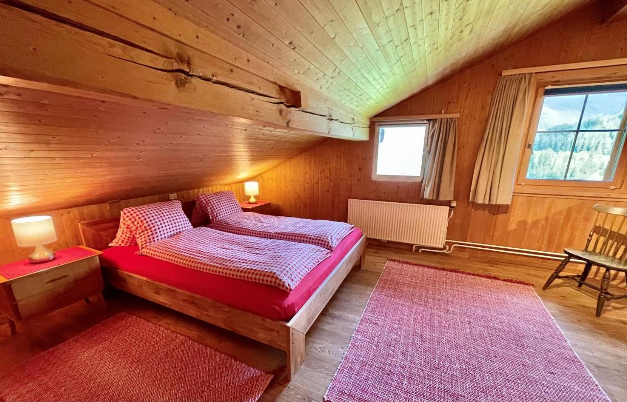 Bnb Guesthouse Lusi Frauenkirch Ngoại thất bức ảnh