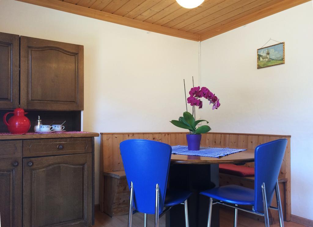 Bnb Guesthouse Lusi Frauenkirch Ngoại thất bức ảnh